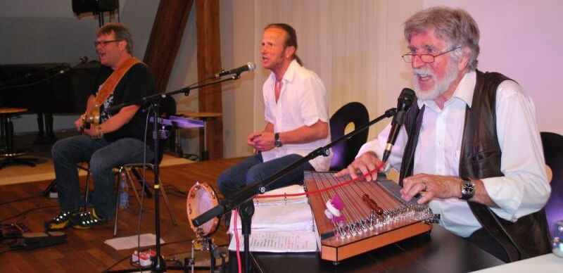 Zither Manä in concert
