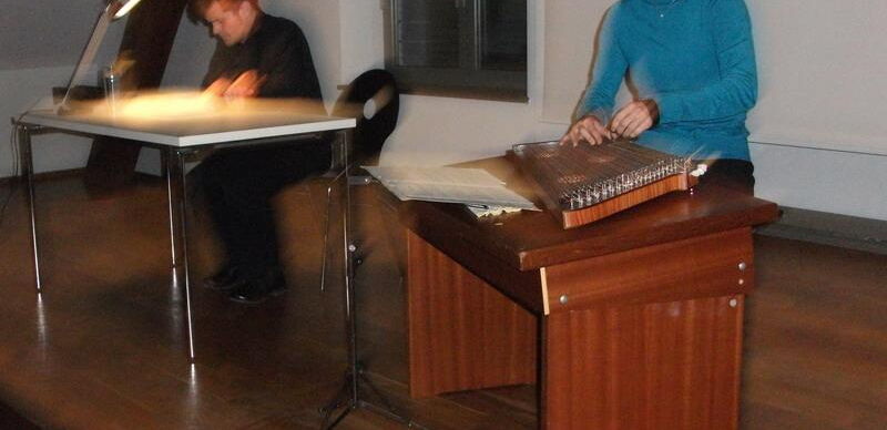 Peter Wenk u. Gertrud Wittkowsky (Zither): Heilige Nacht von Ludwig Thoma
