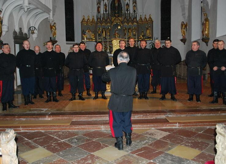 Don Kosaken Chor Serge Jaroff: Große Volkskunst bei einem musikalischen Fest in der Pfarrkirche